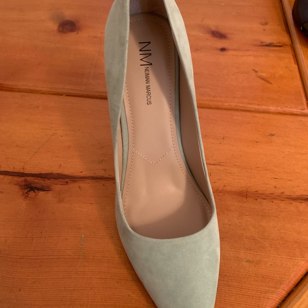 NM Green Suede Pumps